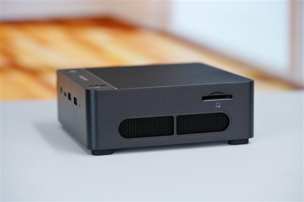 高性能AI Mini PC！銘凡UH125 Pro迷你主機圖賞