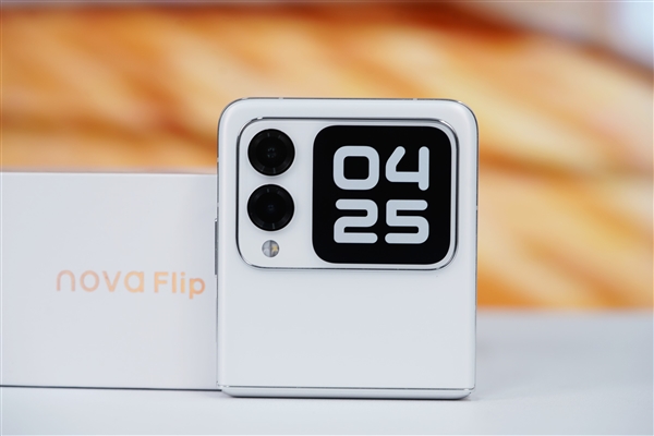 華為首款nova小折疊！nova Flip圖賞