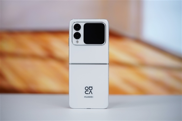 華為首款nova小折疊！nova Flip圖賞