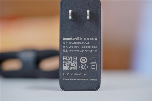 高性能AI Mini PC！銘凡UH125 Pro迷你主機圖賞