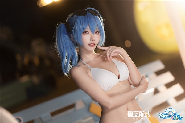 《碧藍航線》港區盛夏清涼節返圖：Coser風姿絕美