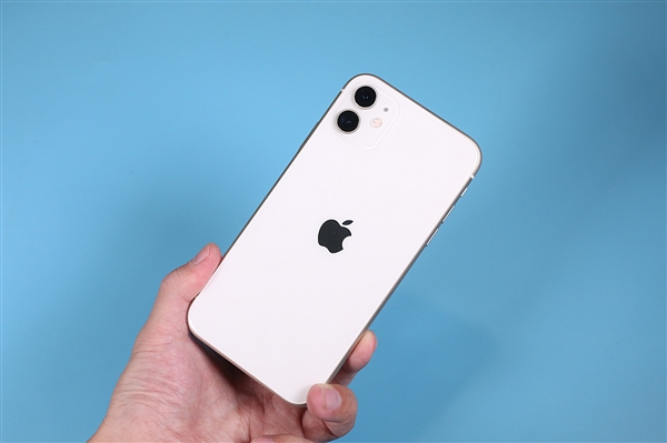 印度制造蘋果手機僅一半合格！iPhone16備貨沖刺鄭州富士康高價招工 時薪27元