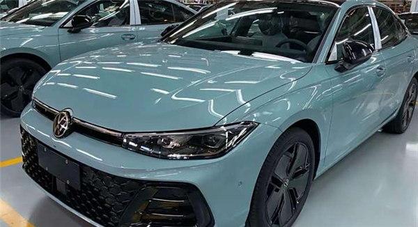 全新大眾帕薩特PRO將于成都車展首發：新款老款有望同臺銷售