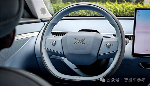 馬斯克一覺醒來：“特斯拉Model 2”在中國上市了！