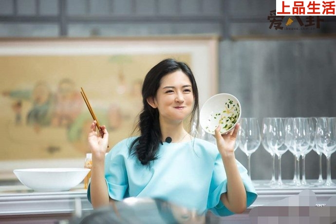 謝娜和湖南衛視發生了什么事情