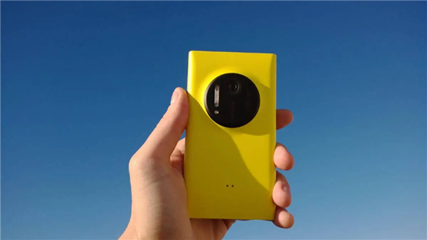 夢(mèng)回諾基亞Lumia 1020！HMD新機(jī)曝光：奧利奧重出江湖