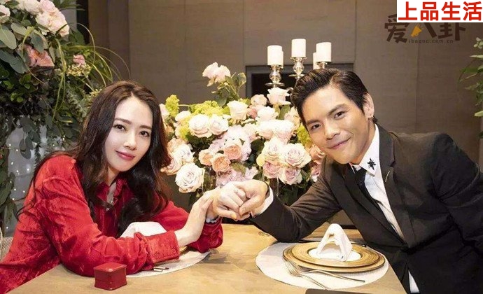 向佐和郭碧婷目前還沒有領證結婚