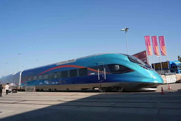 我國首列氫能源城際動車組CINOVA H發布：續航高3000公里