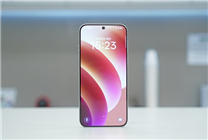 研發(fā)三年耗費1億元打造！OPPO曬Find X8真機：超窄物理四等邊