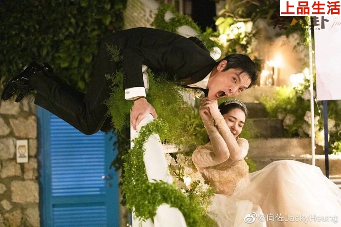 向佐前女友黃婉佩現狀如何了