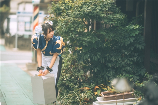 日本美女腿姐COS《街霸》春麗：肉腿完美還原