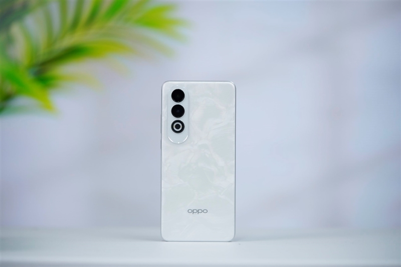 續航小黑馬！OPPO K12 Plus全面評測：6400mAh超大電池實現2.2天持久續航