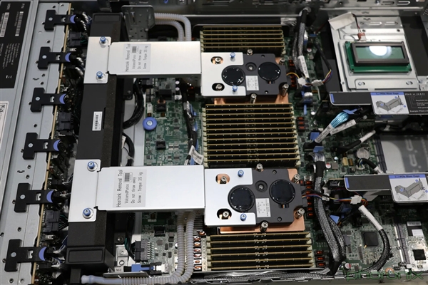 192核心384線程、5GHz起飛！AMD Zen5 EPYC首測：領(lǐng)先至強(qiáng)6幾乎40％