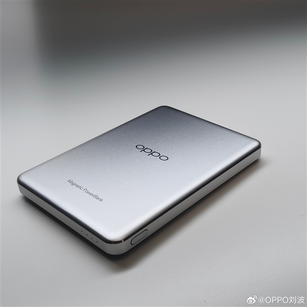 OPPO Find X8標配磁吸生態：打造大量配件 兼容蘋果設備