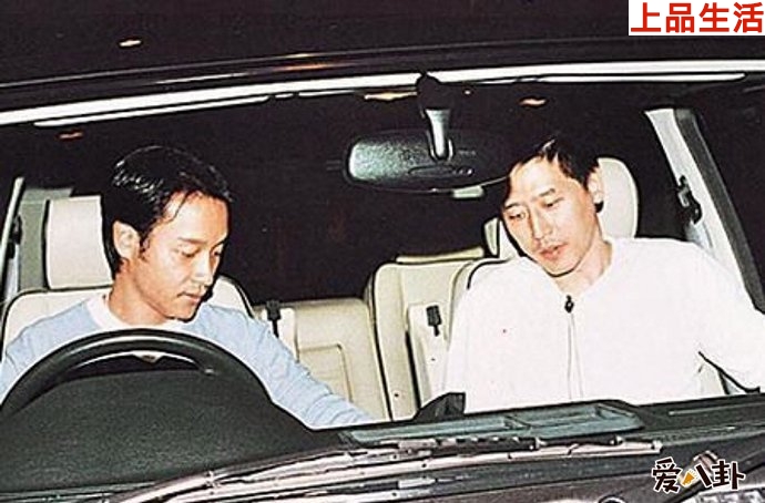 唐鶴德現狀如何