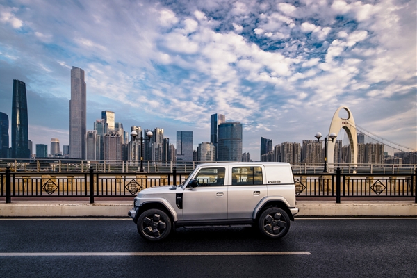 11萬起干崩服務器！奇瑞iCAR V23預售訂單突破31000單