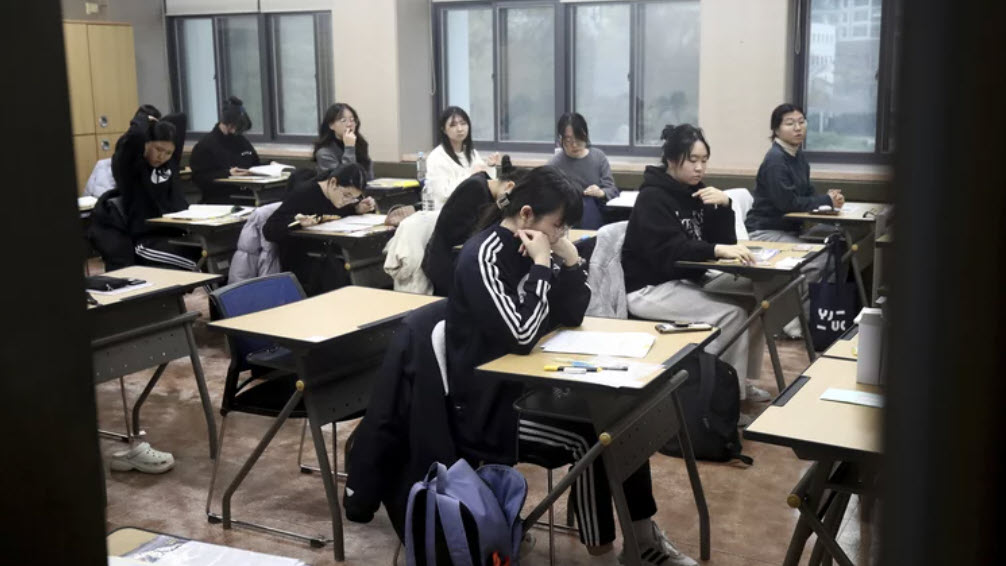 還是當醫生好？韓國醫生還在罷工，報考醫學院的復讀生數量創21年新高