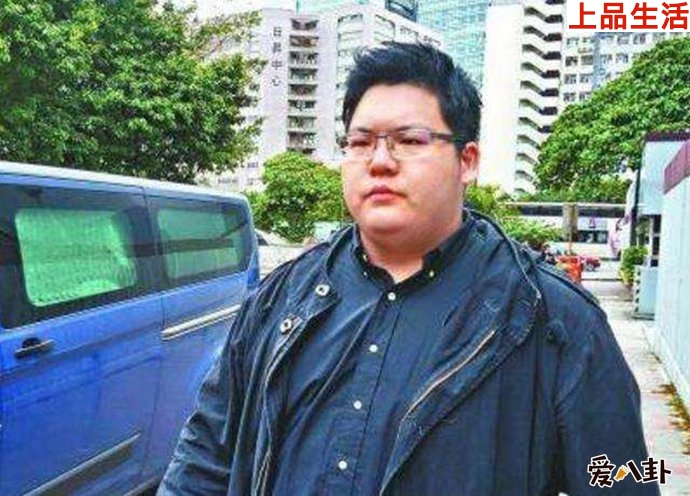 網曝向佑不是向太親生的是真的嗎