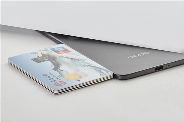 全球薄折疊屏！OPPO Find N5真機現身：薄到無敵