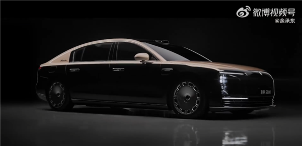 華為百萬級(jí)旗艦轎車！尊界S800黑金雙拼色登場(chǎng)：又尊又壕