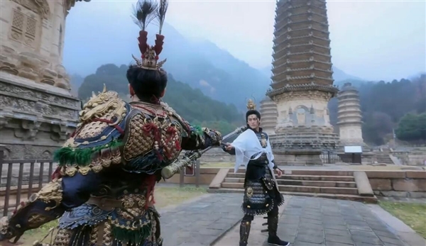 《黑神話：悟空》二郎神現實大戰天命人：跟游戲一模一樣
