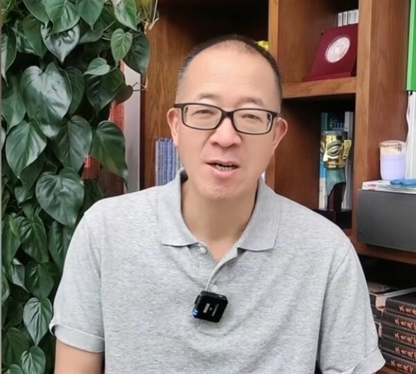 30%跌幅背后：新東方財報引發股價震蕩 未來能否扭轉