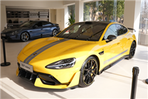 看完小米SU7 Ultra的實車：我覺得賣80萬真不算貴
