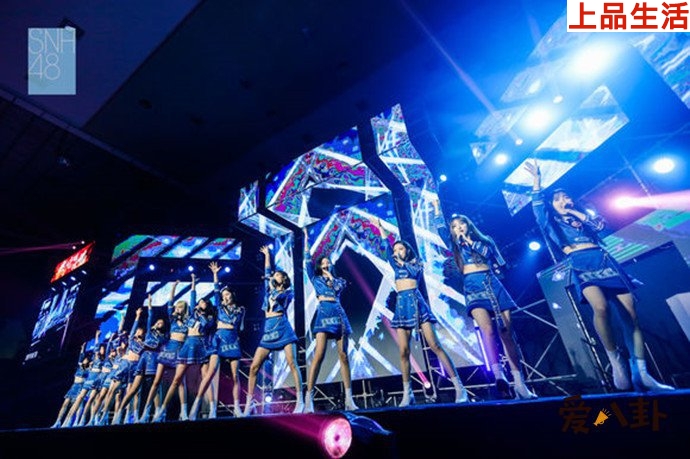 SNH48舞臺照