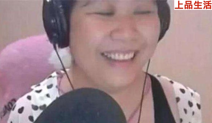 女主播喬碧蘿是如何被發(fā)現(xiàn)其真實(shí)樣貌？喬碧蘿盜圖網(wǎng)紅惟baby？