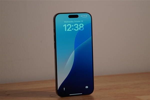曝iPhone 17系列有線快充是35W：蘋果擠牙膏