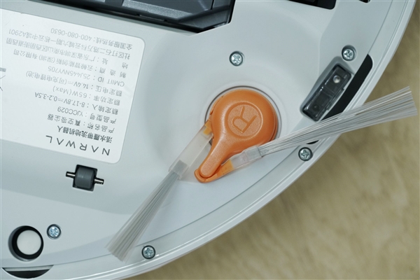 履帶式熱活水循環洗地！云鯨J6圖賞