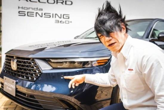 本田工程師因炫酷發型火出圈 網友看完直呼辣眼睛