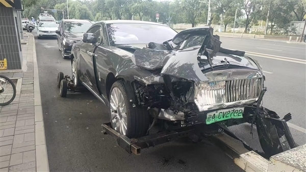 陳震：勞斯萊斯閃靈事故讓我對“豪華”有了重新理解